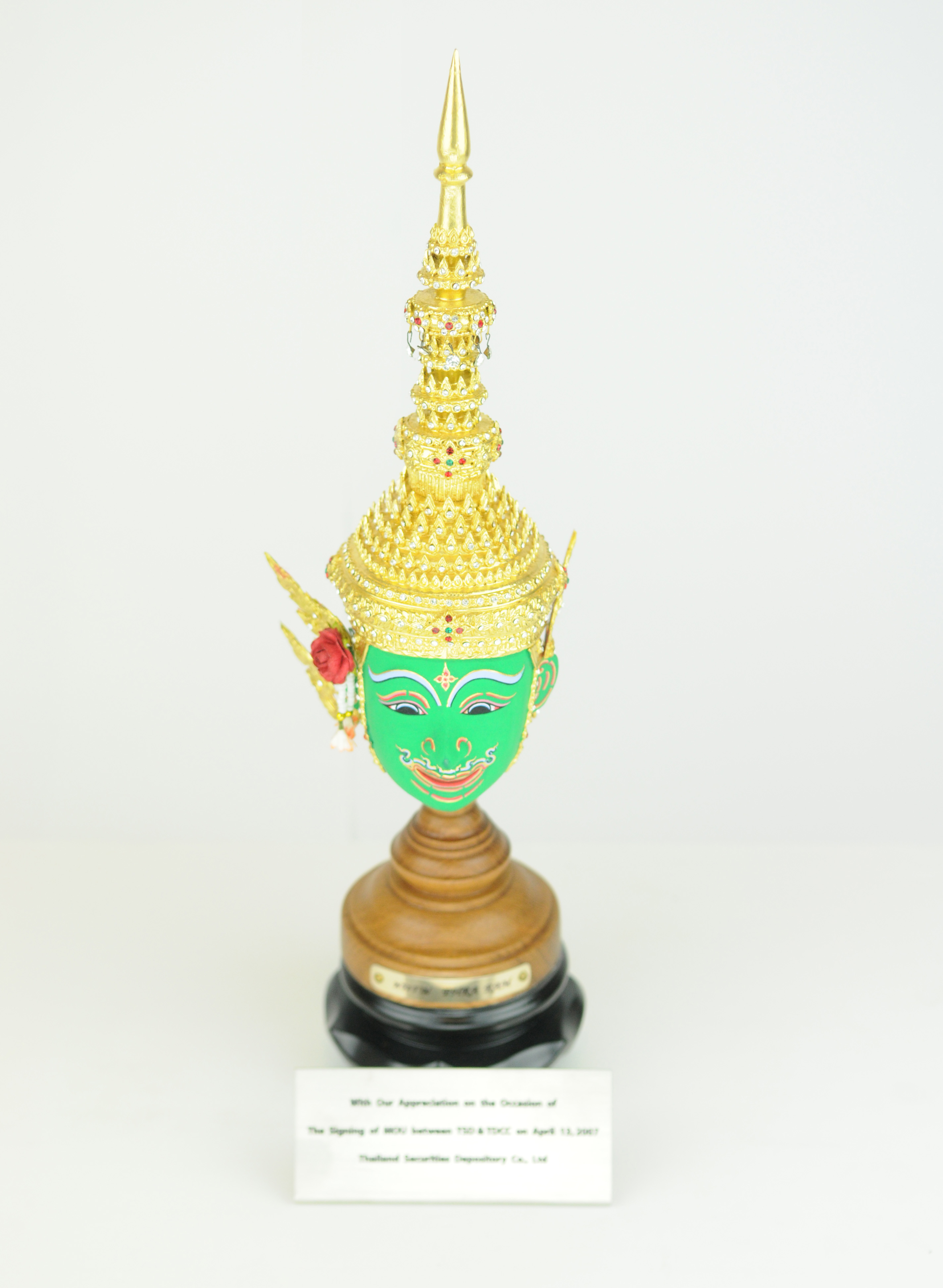 泰國集保結算所致贈簽署MOU紀念品