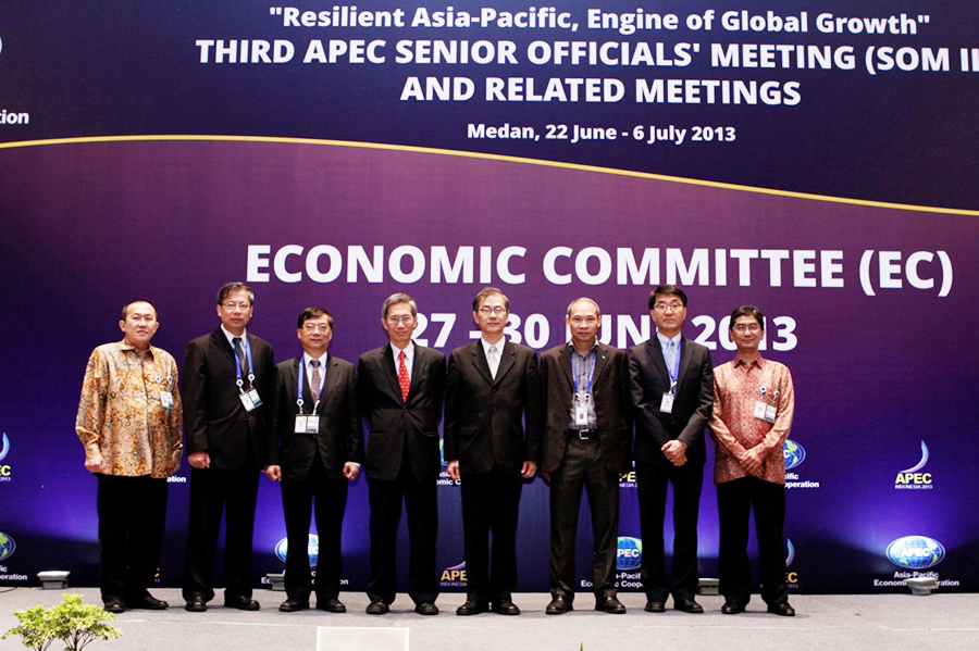 於APEC會議舉辦「金融風暴對公司治理與法制啟示」研討會